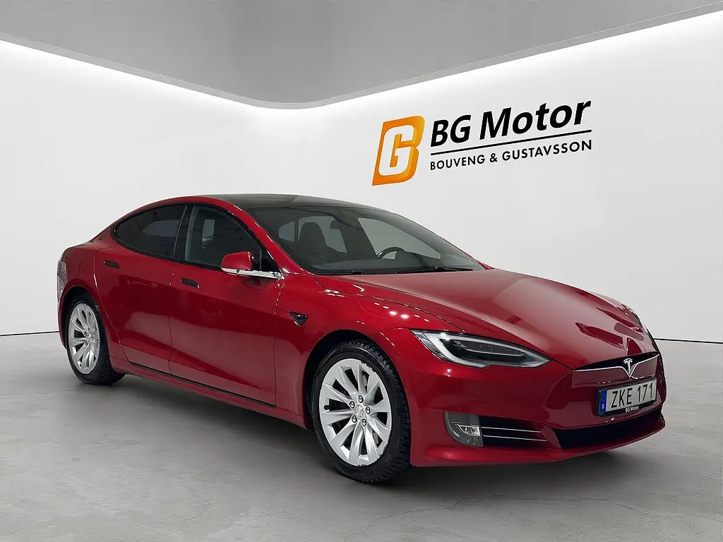 Tesla Model S 2018