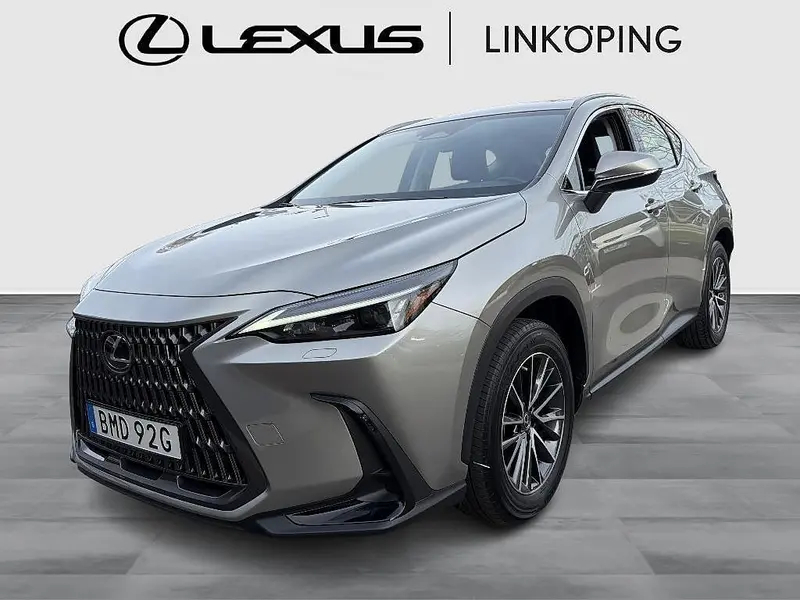 Lexus NX 2023