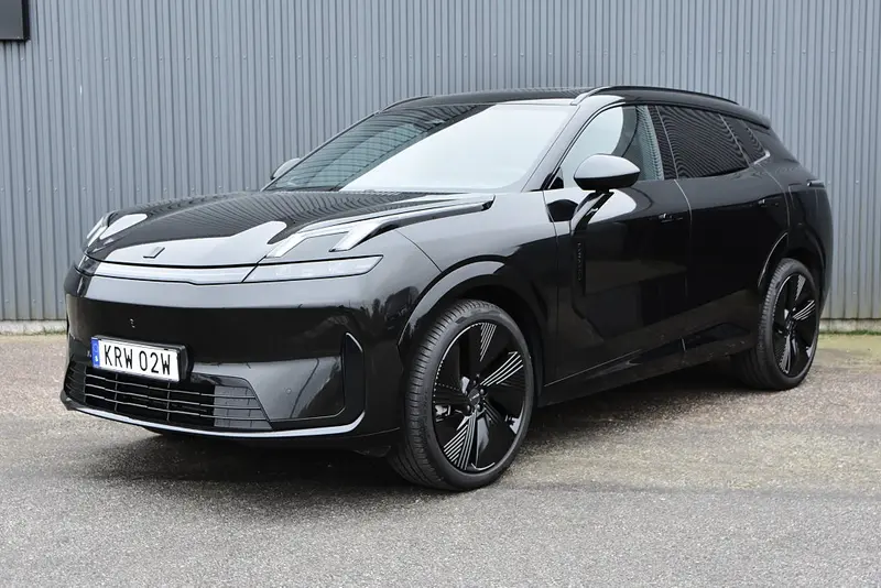 Lynk & Co 08 2025