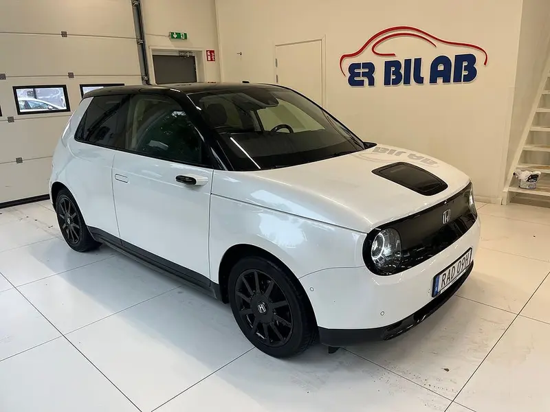Honda E 2023