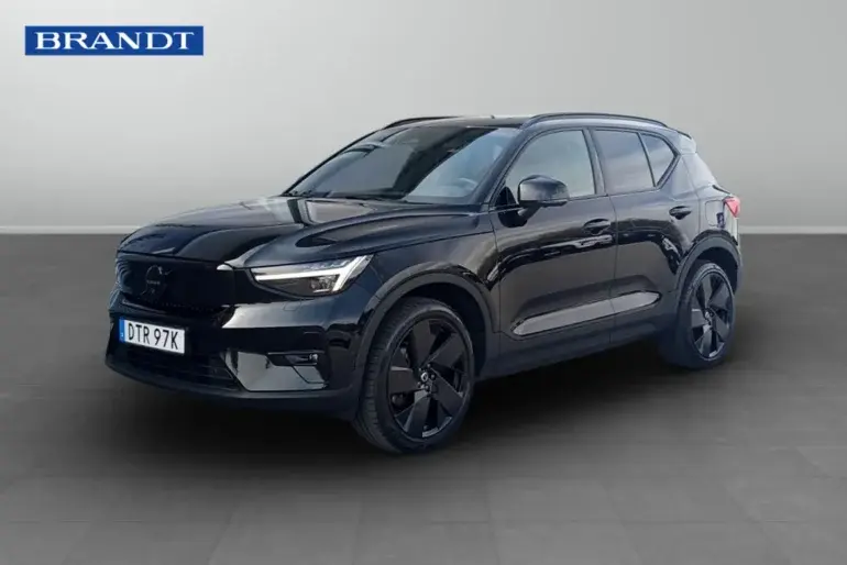 Volvo EX40 2025