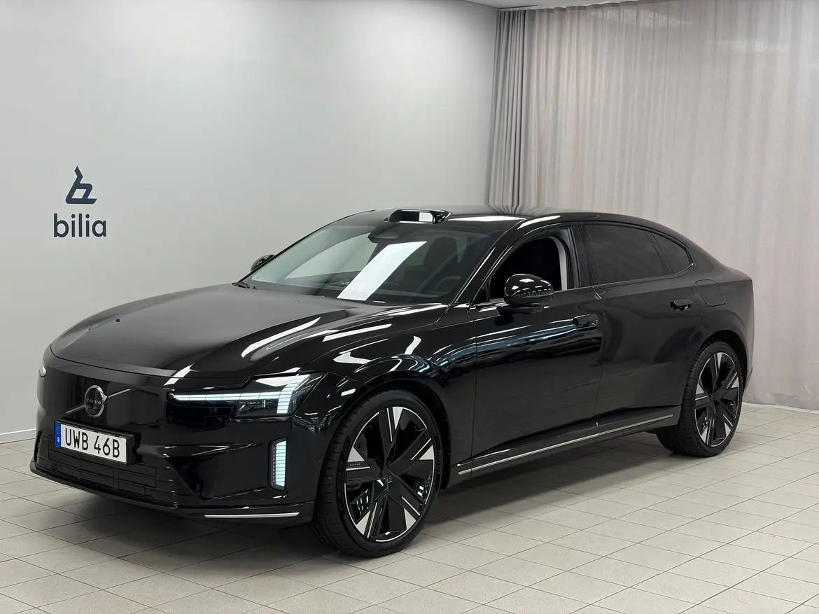 Volvo ES90 2026