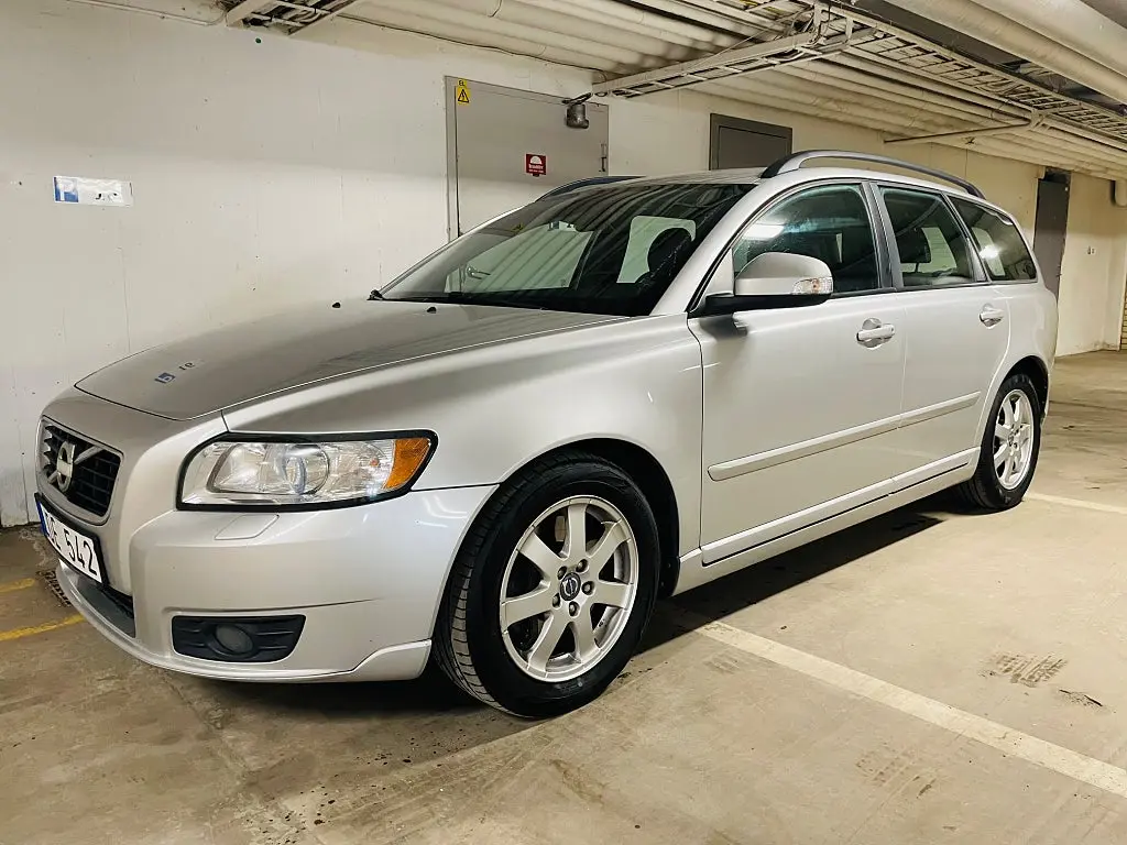 Volvo V50 2011
