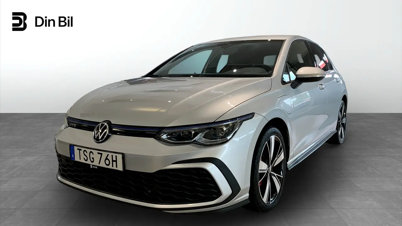 Volkswagen Golf 2021