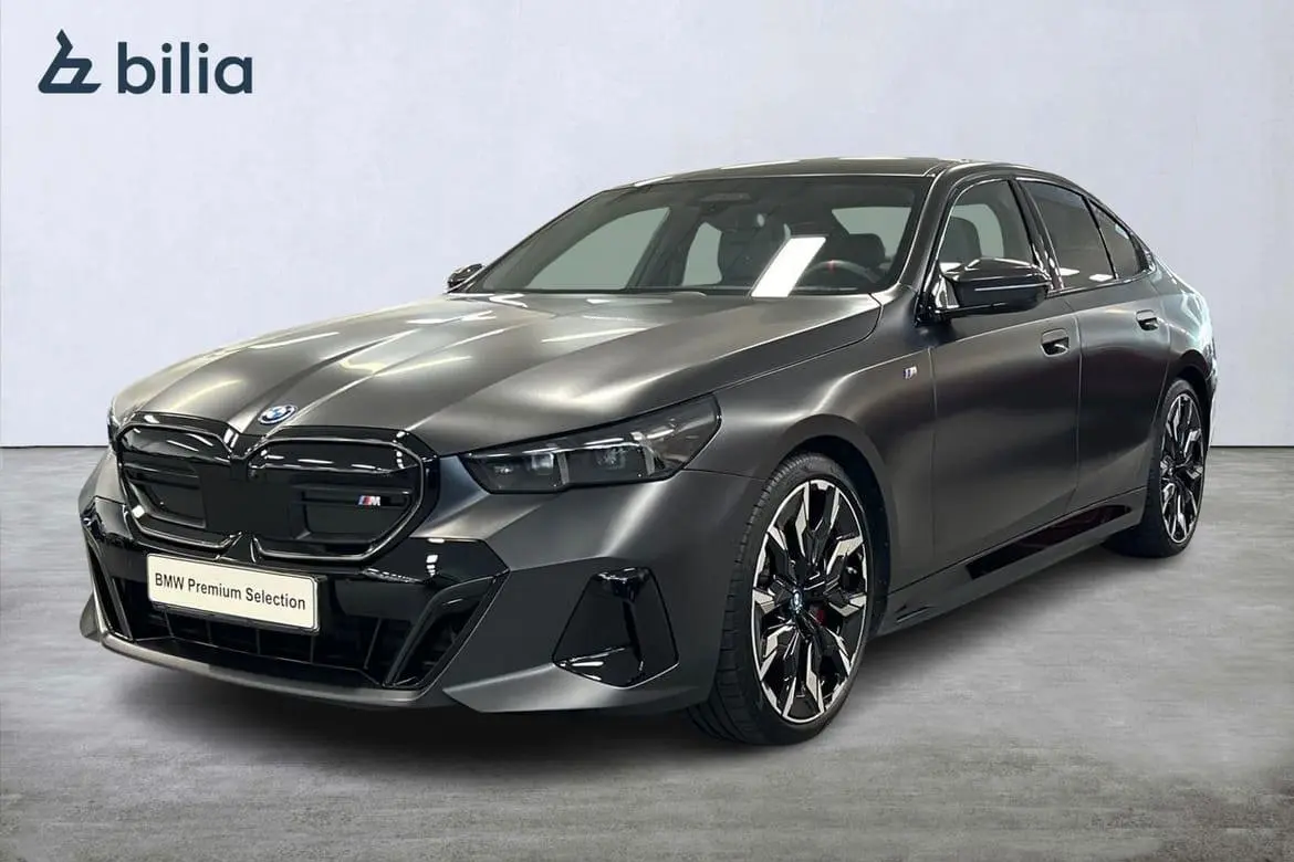 BMW i5 2024