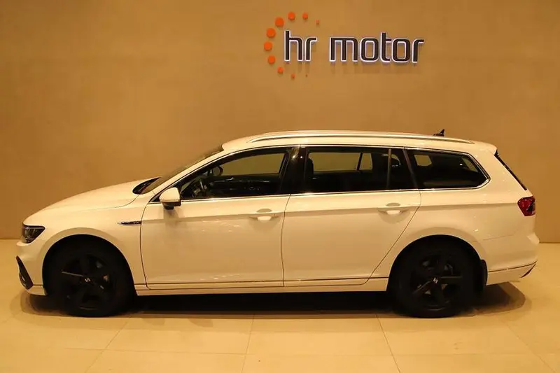 Volkswagen Passat 2022