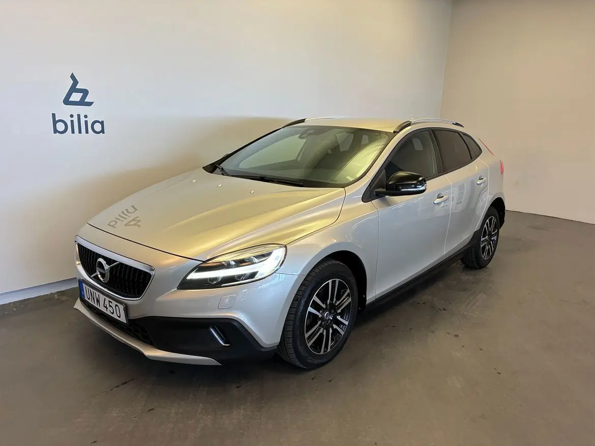 Volvo V40 2017