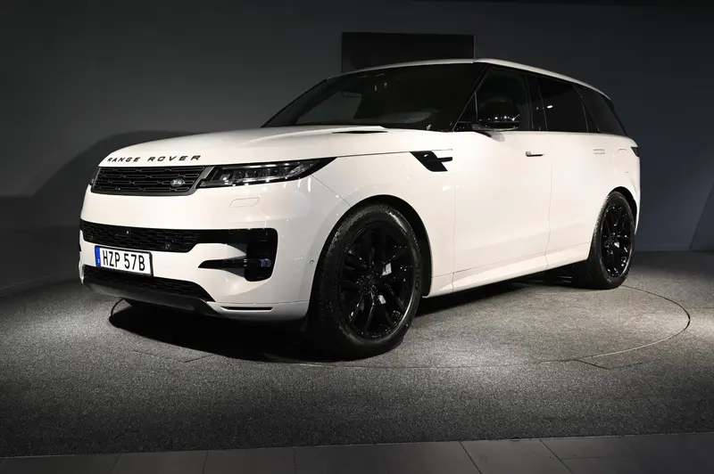 Land Rover Range Rover Sport 2026