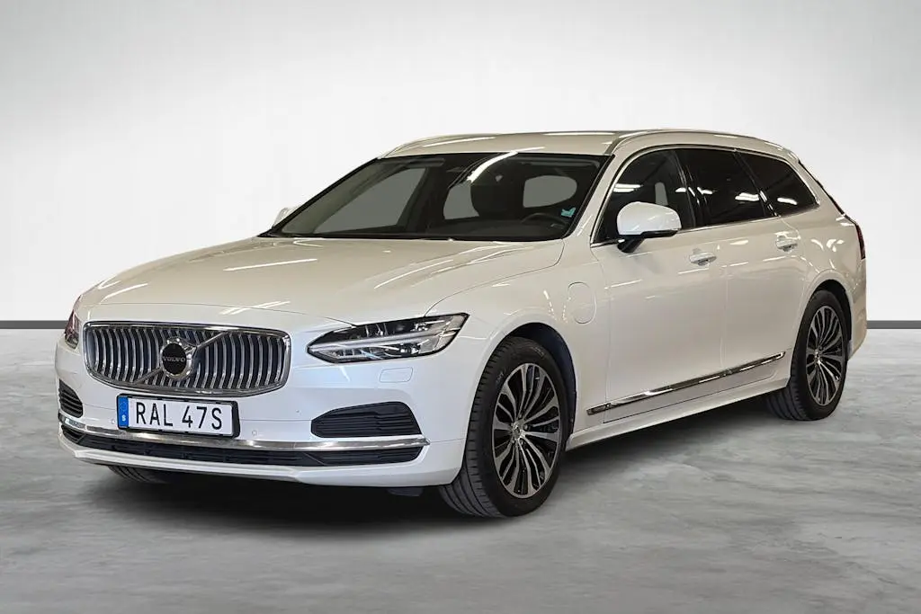 Volvo V90 2024