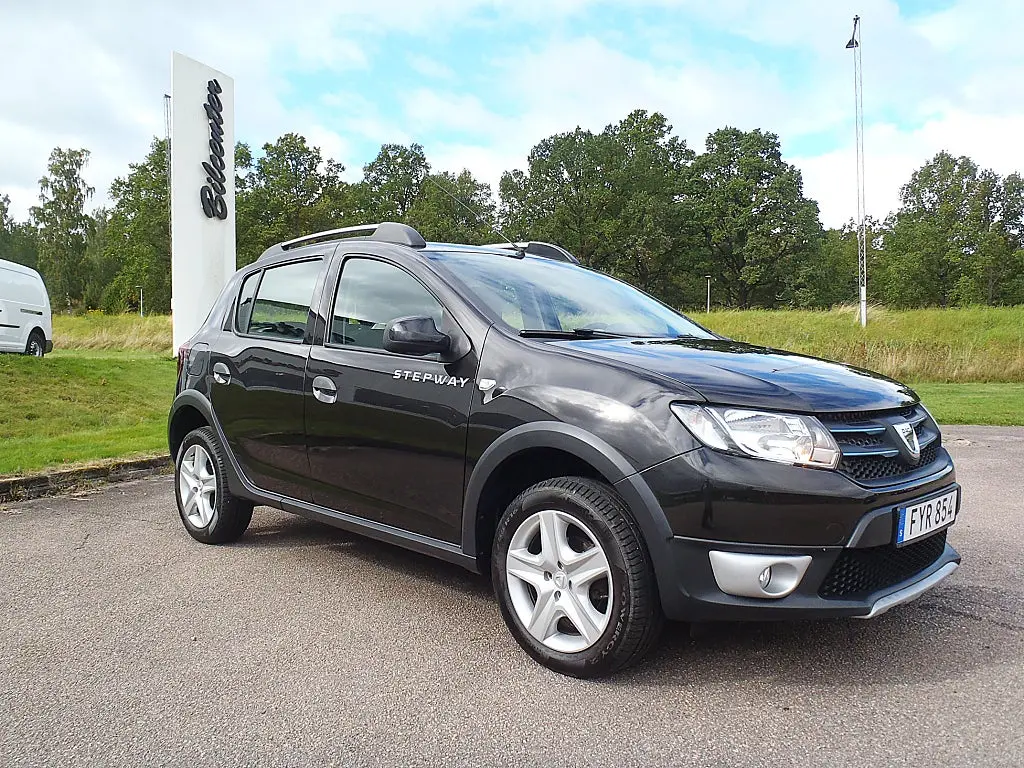 Dacia Sandero 2015