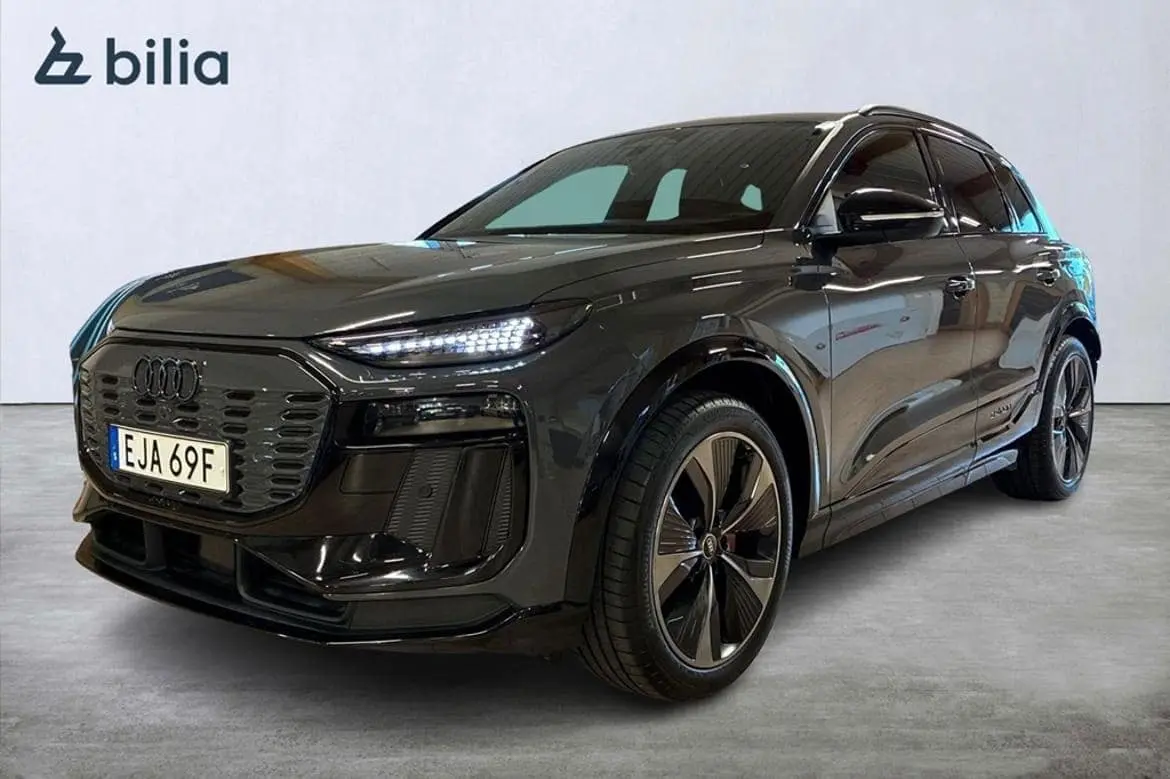 Audi Q6 e-tron 2024