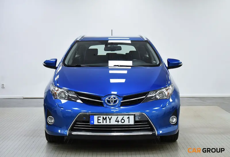 Toyota Auris 2015