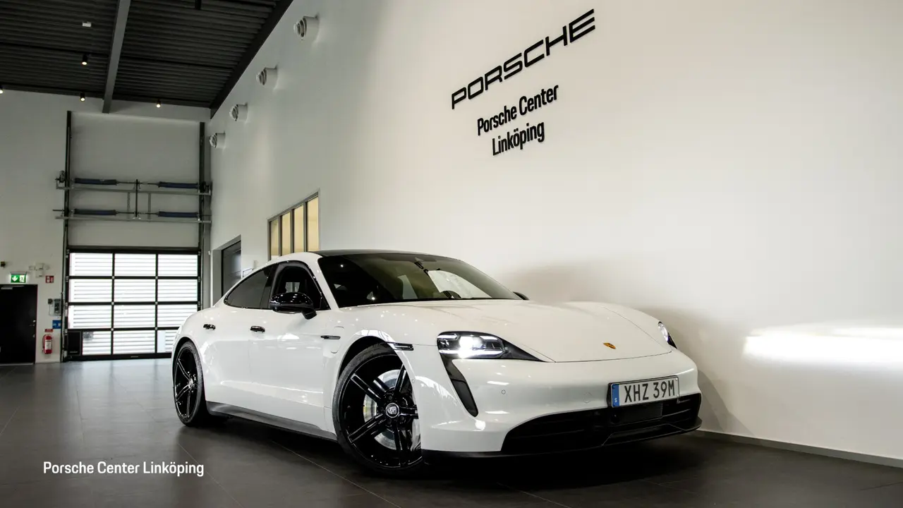 Porsche Taycan 2020