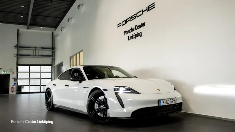 Porsche Taycan 2020