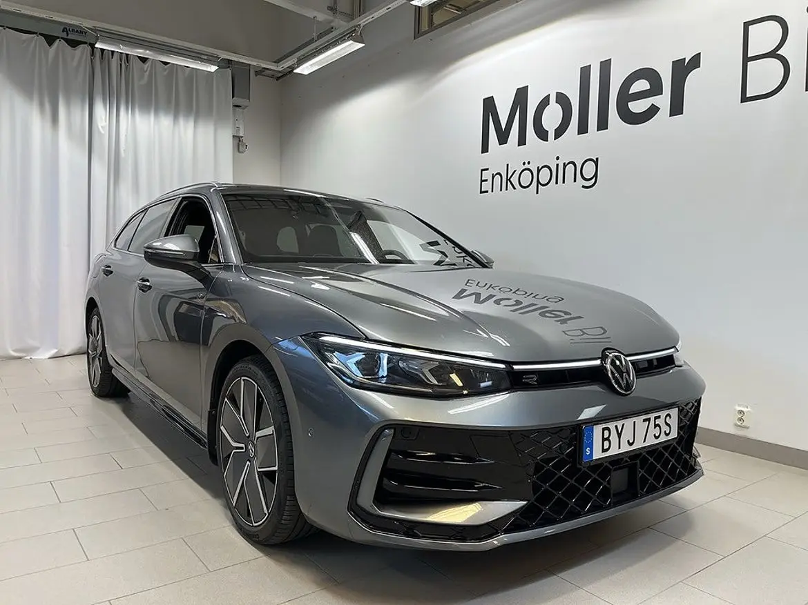 Volkswagen Passat 2025