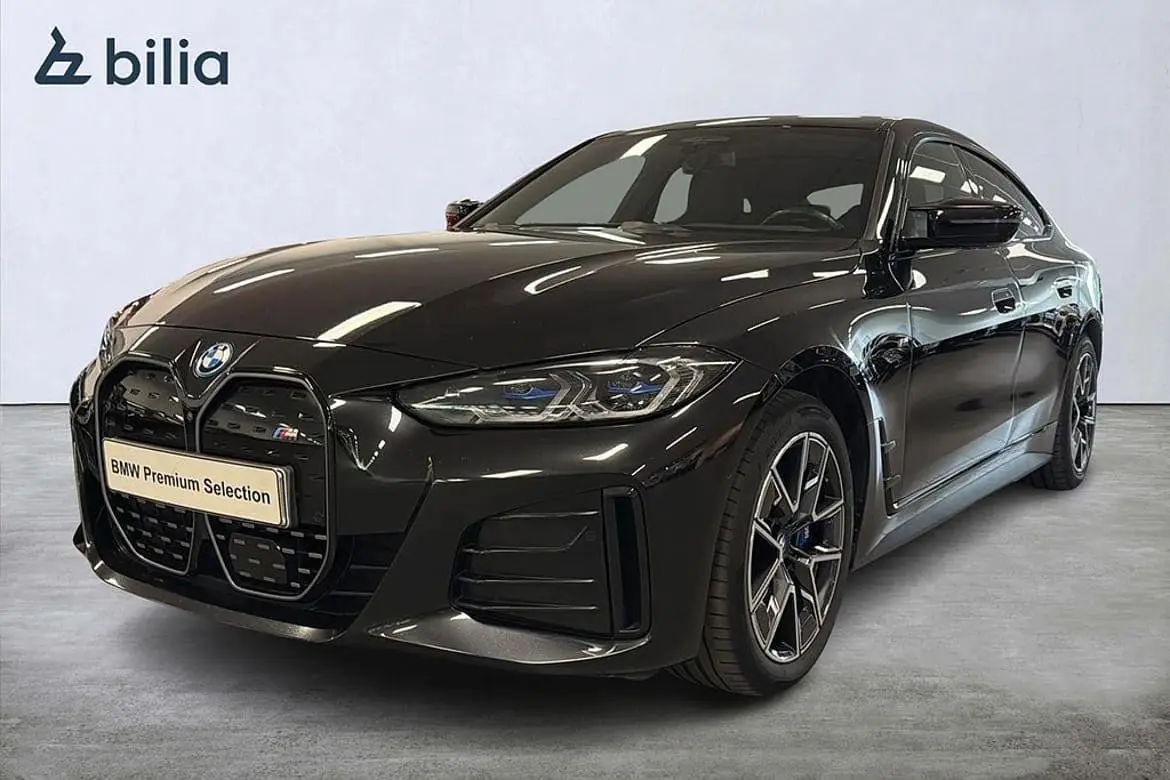 BMW i4 2023