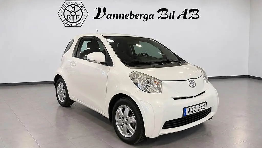 Toyota iQ 2009