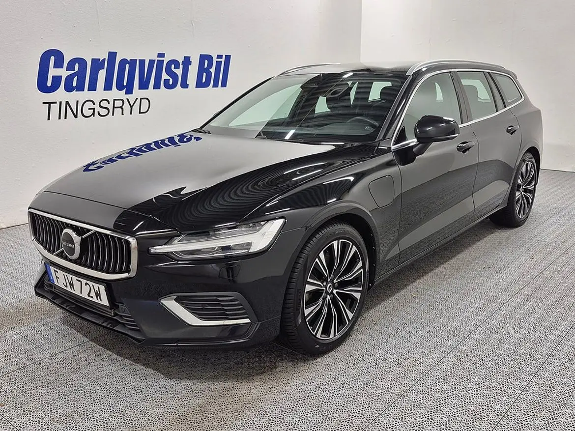 Volvo V60 2023