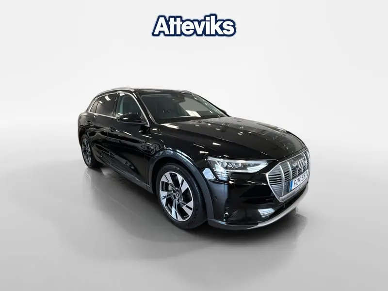 Audi e-tron 2023