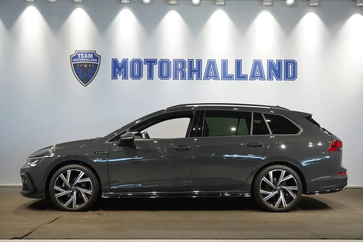 Volkswagen Golf 2024