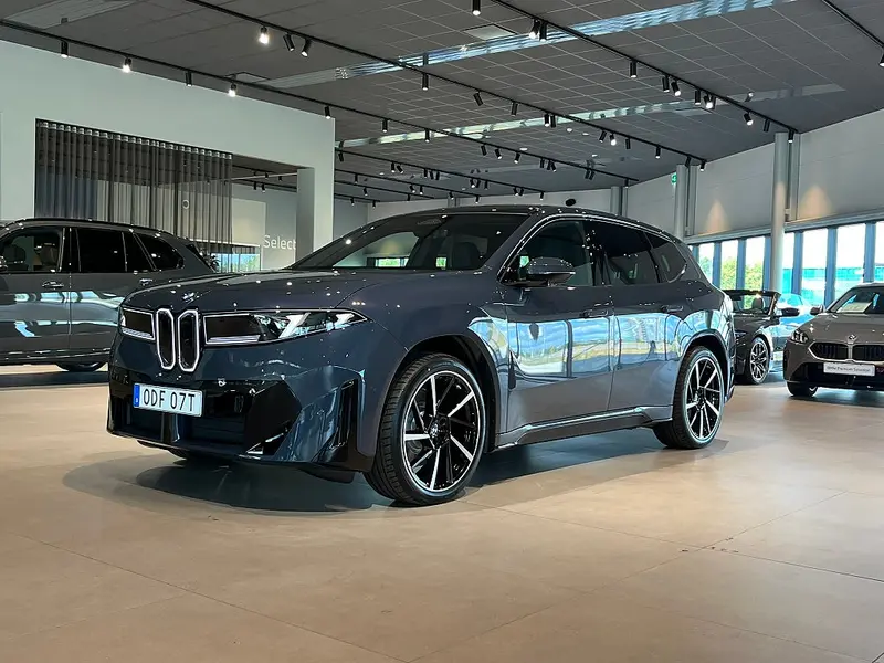 BMW iX3 2027