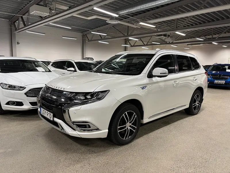 Mitsubishi Outlander 2020
