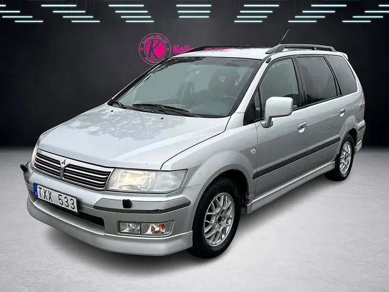 Mitsubishi Space Wagon 2003