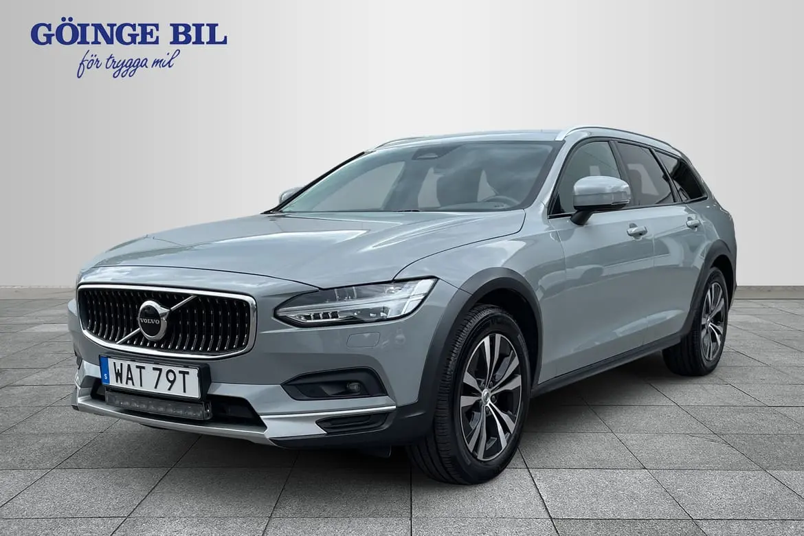 Volvo V90 2024