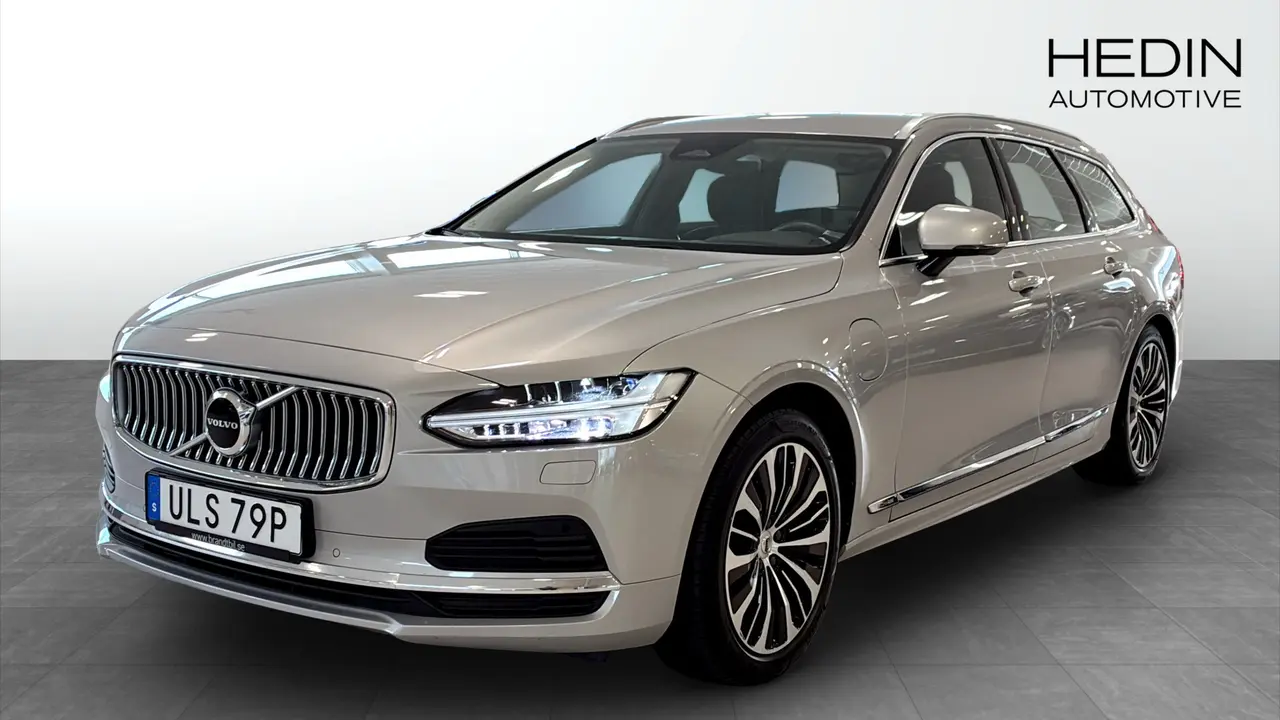 Volvo V90 2023
