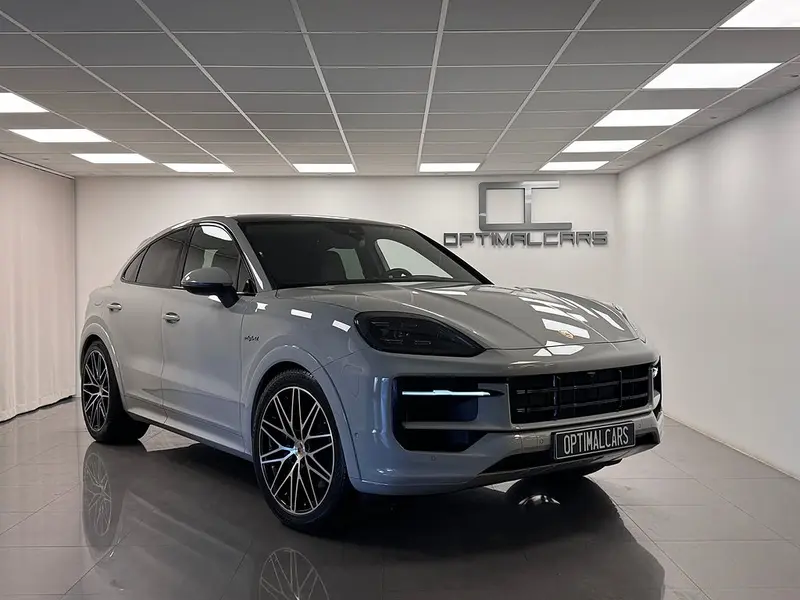 Porsche Cayenne 2025