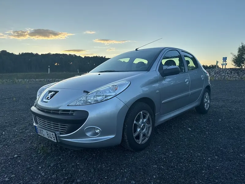 Peugeot 206 2011