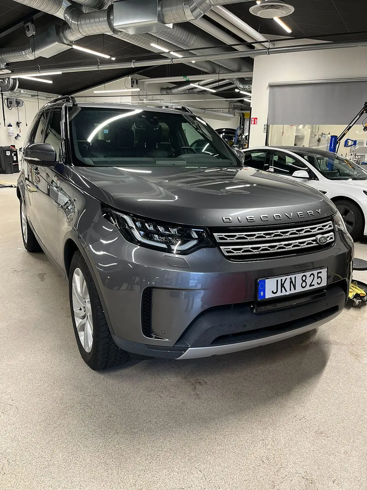 Land Rover Discovery 2018