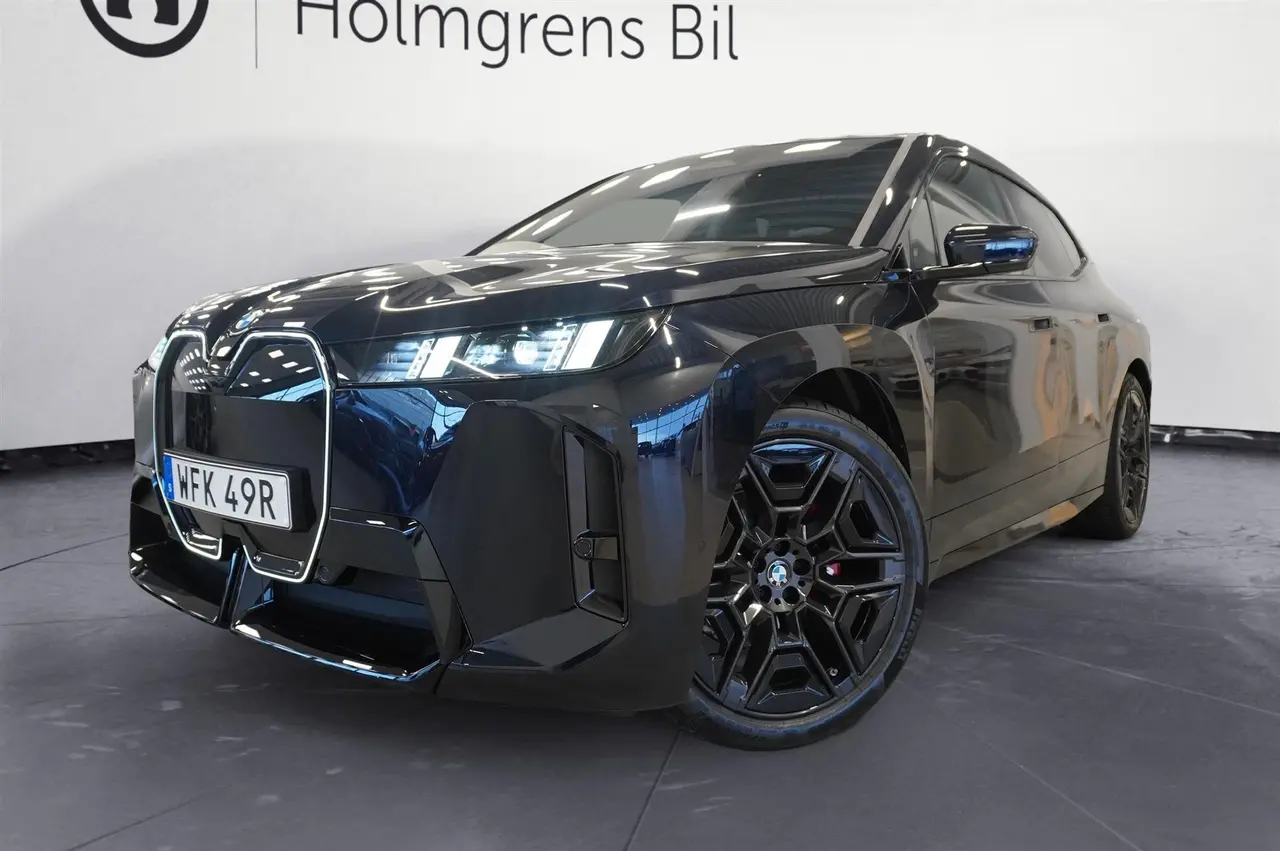 BMW iX 2025