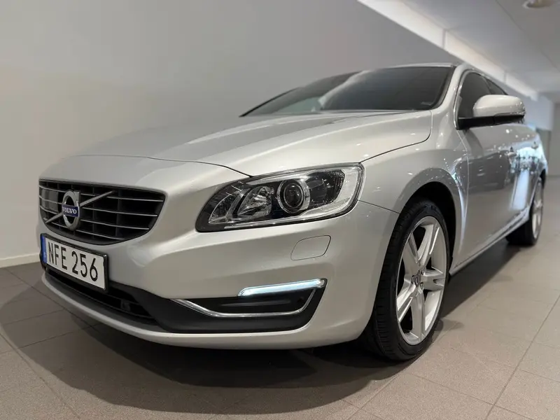 Volvo V60 2018
