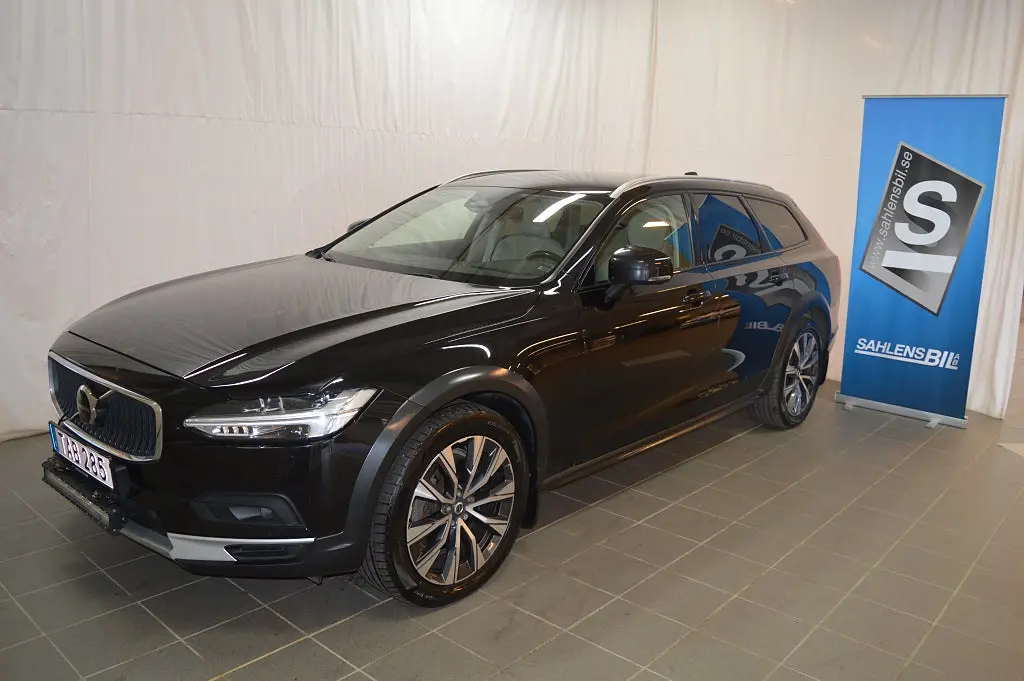 Volvo V90 2022