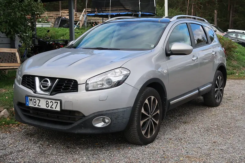 Nissan Qashqai+2 2012