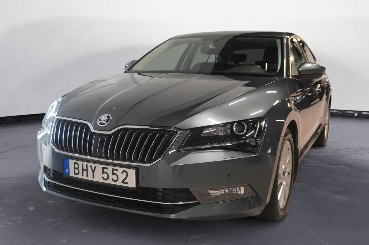 Skoda Superb 2016