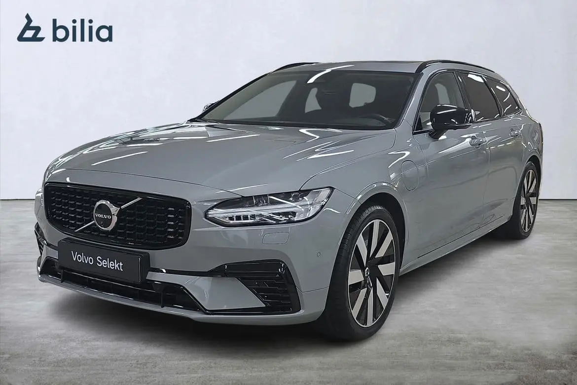 Volvo V90 2024