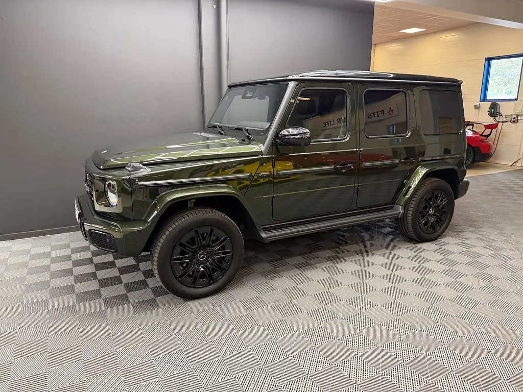Mercedes-Benz G-Klass 2025