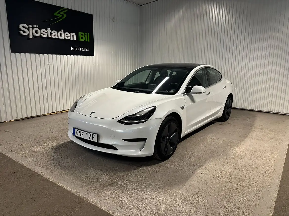 Tesla Model 3 2020