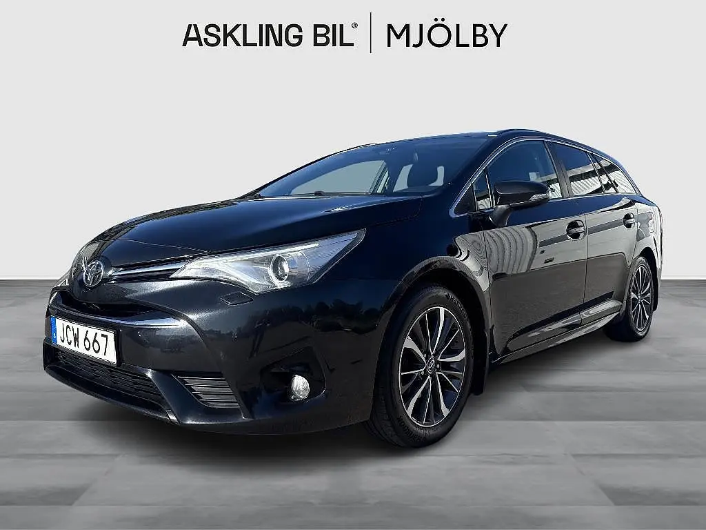 Toyota Avensis 2016