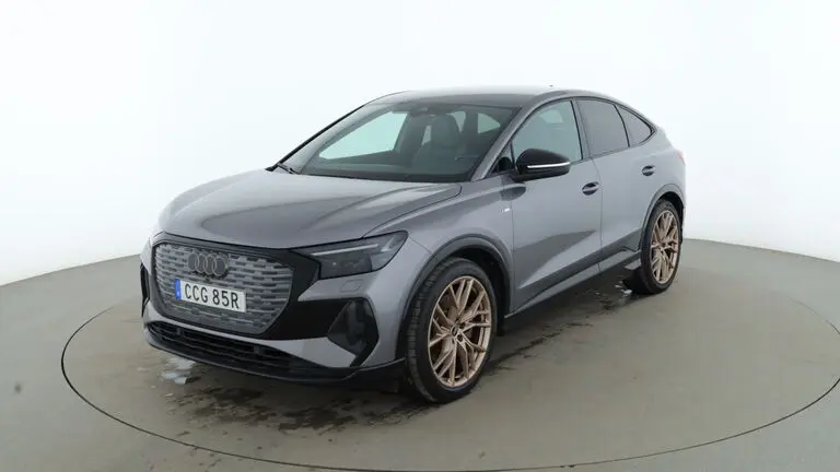Audi Q4 2021