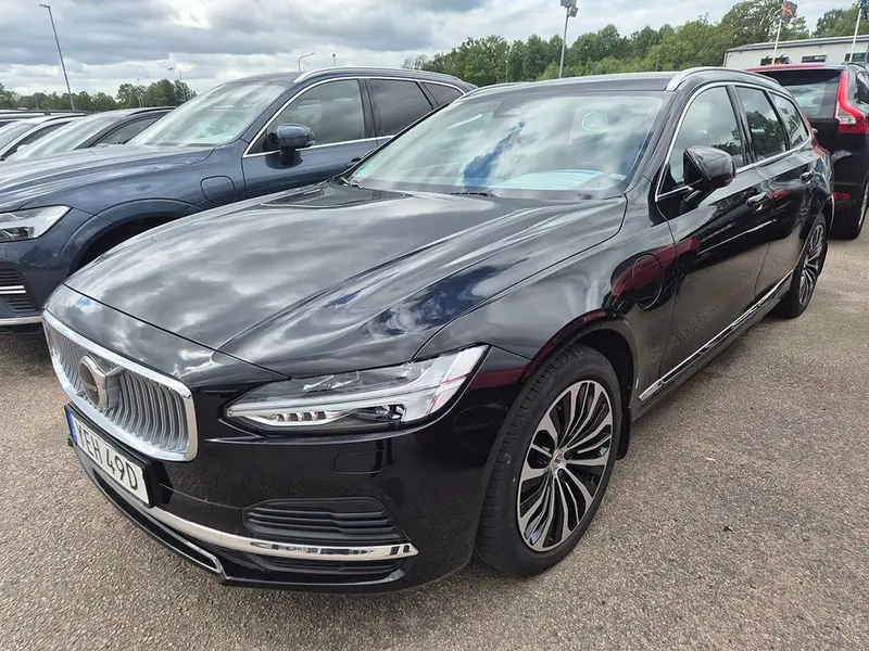 Volvo V90 2023