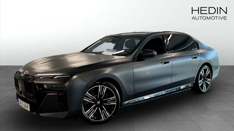 BMW i7 2023