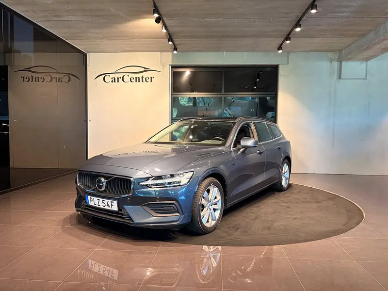 Volvo V60 2023