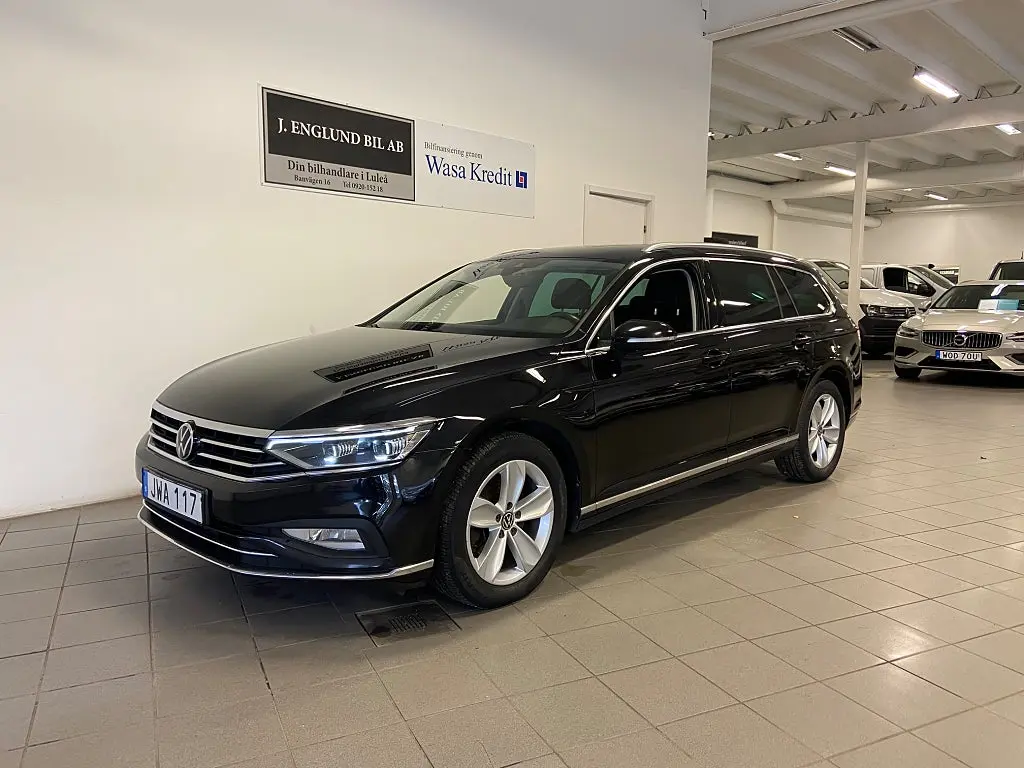 Volkswagen Passat 2023