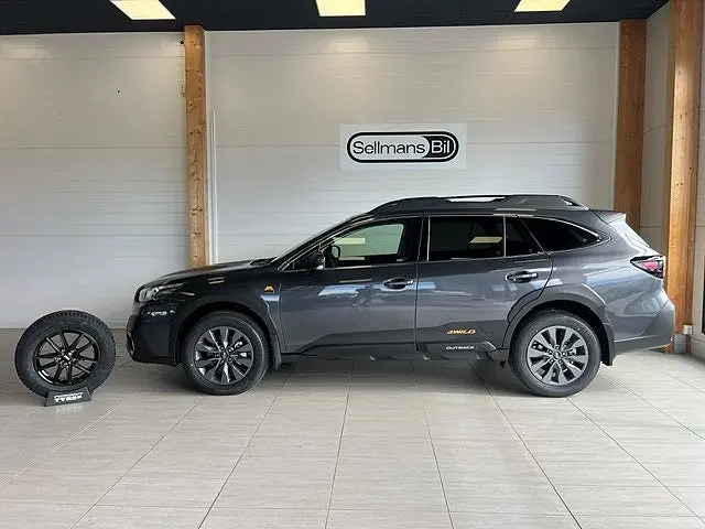 Subaru Outback 2025