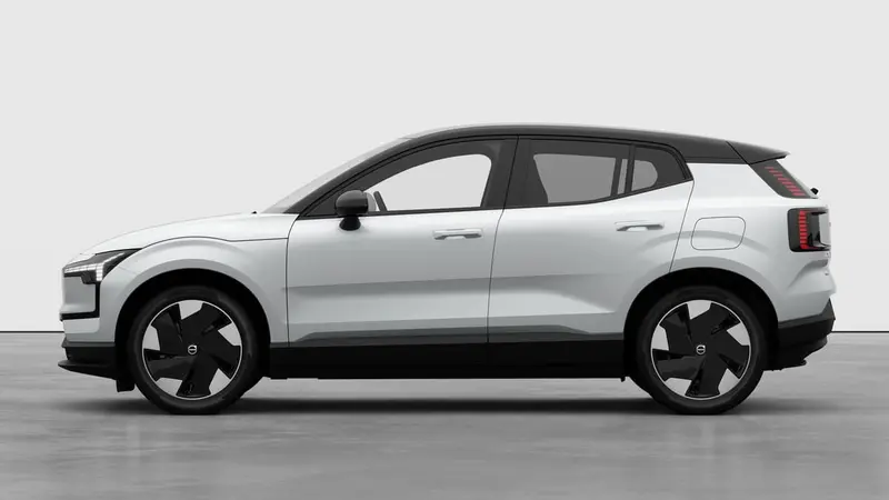 Volvo EX30 2026
