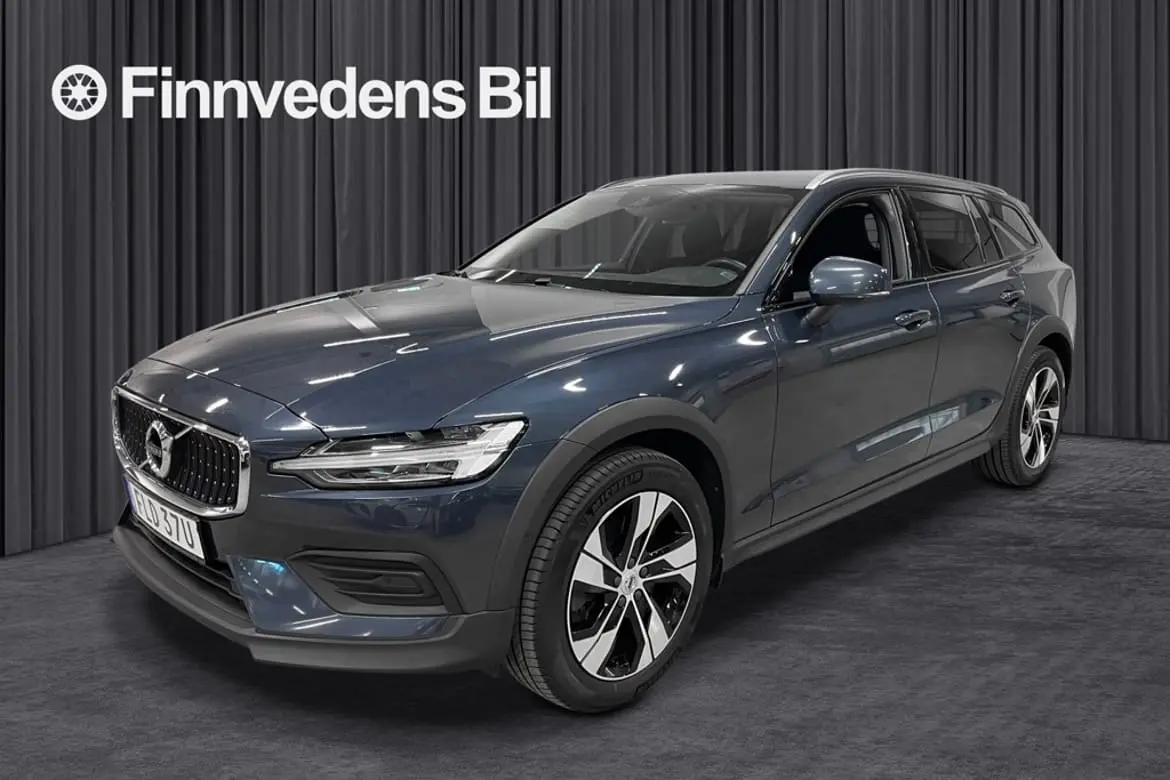 Volvo V60 2022