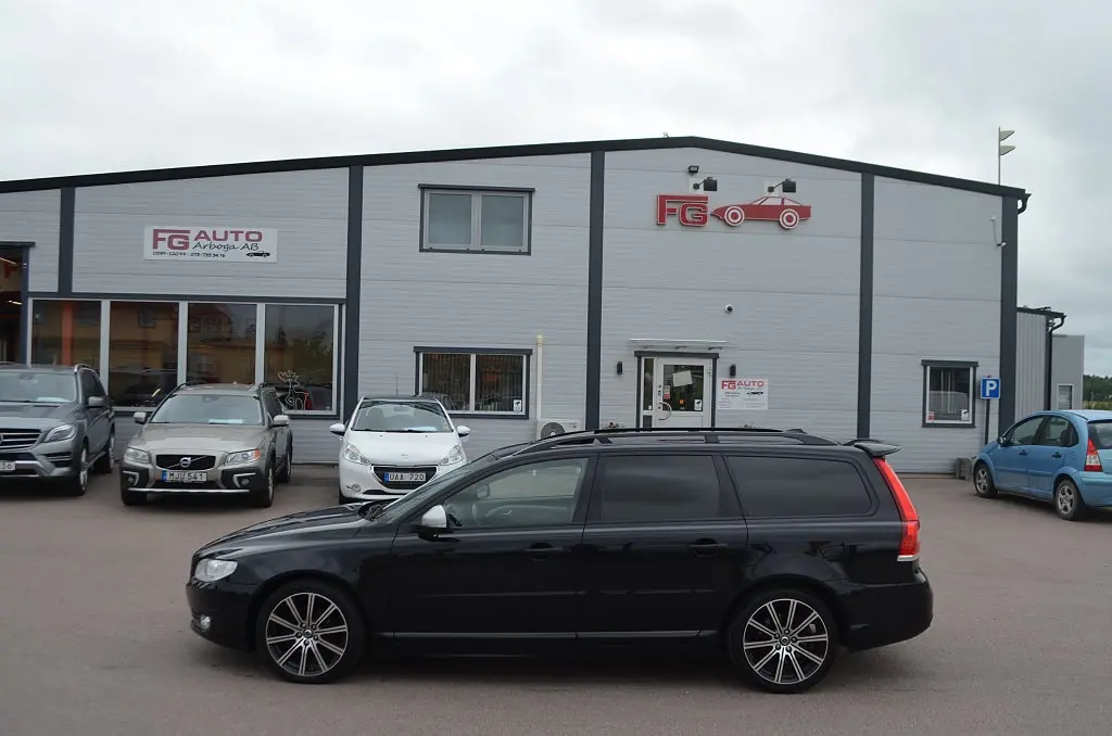 Volvo V70 2015